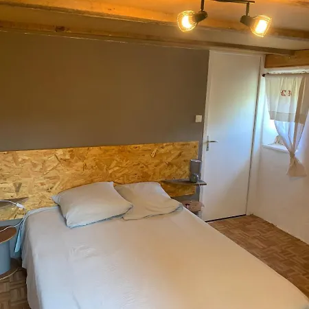 Nauviale, 3 Pieces, 4 Personnes - Fr-1-601-481 Feriehus *